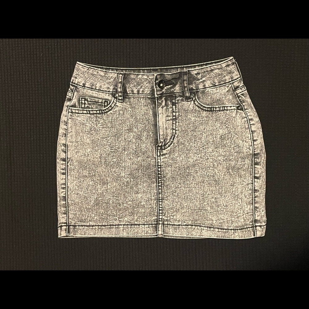 Bullhead skirt, size 0